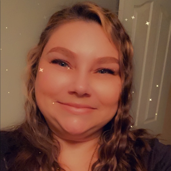 Meet your Posher, Angela - Picture 5 of 7